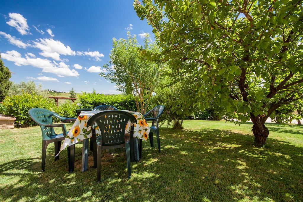 Agriturismo Podere Camollia Costalpino エクステリア 写真